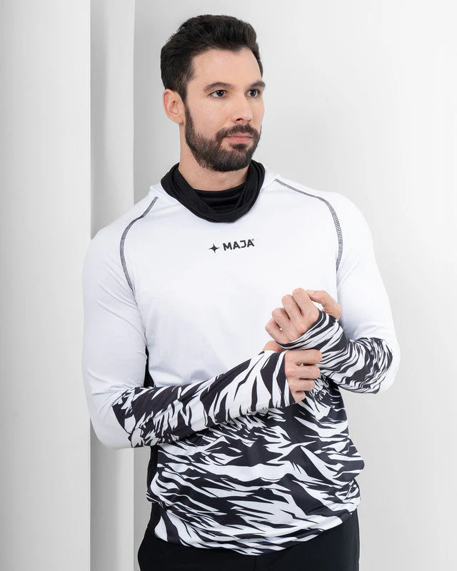 Camiseta Performance con Máscara Ambición