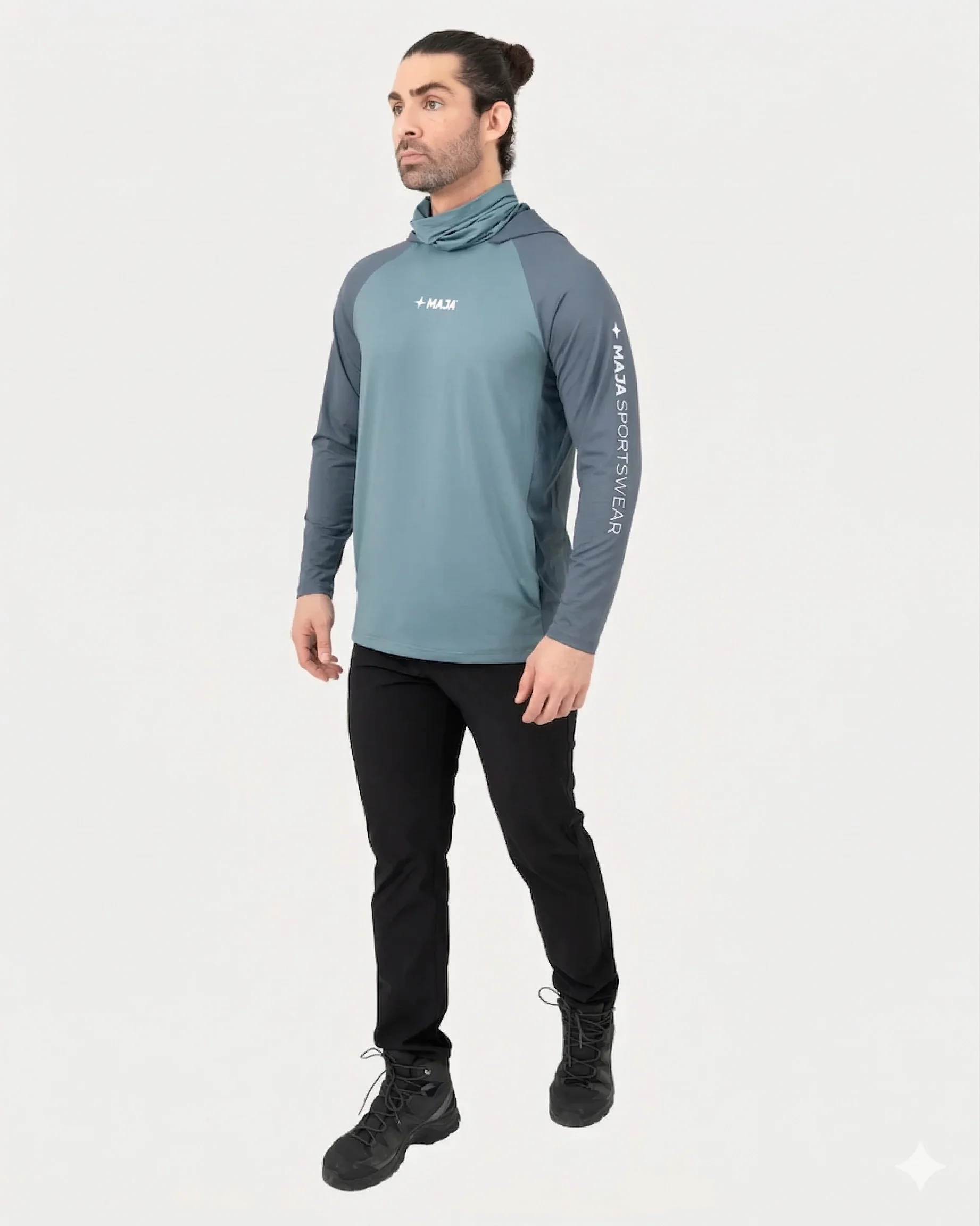 Camiseta Performance con máscara Signature - Image 10