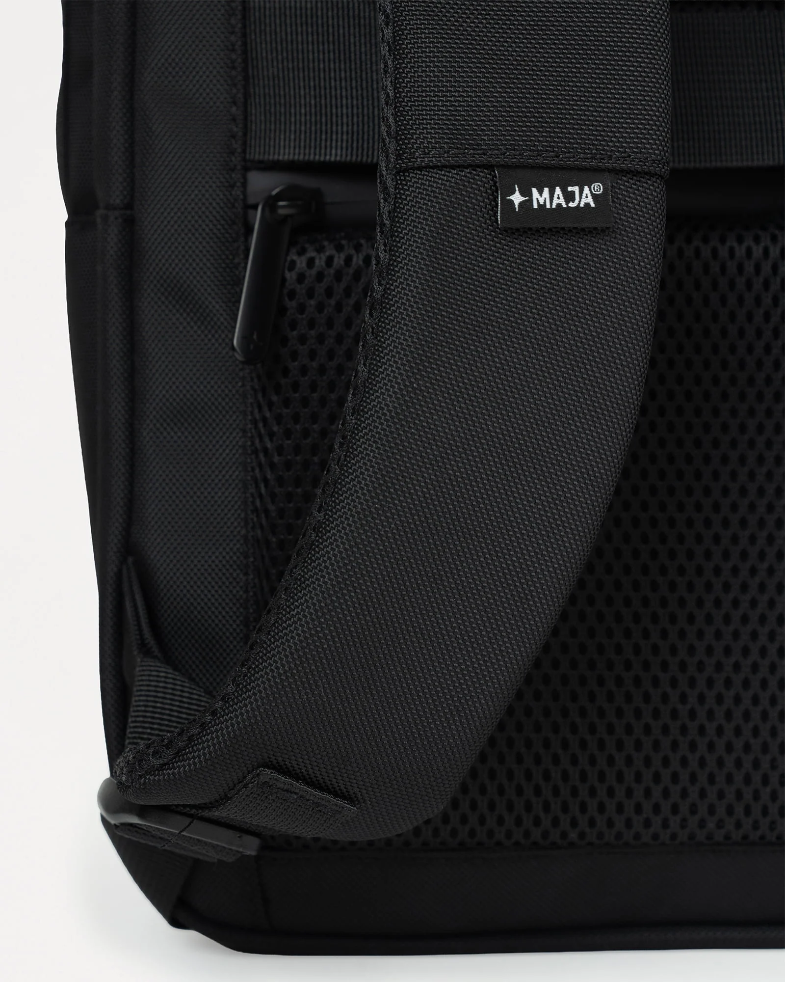 Mochila Formal MAJA® Ónix 20 L - Image 8