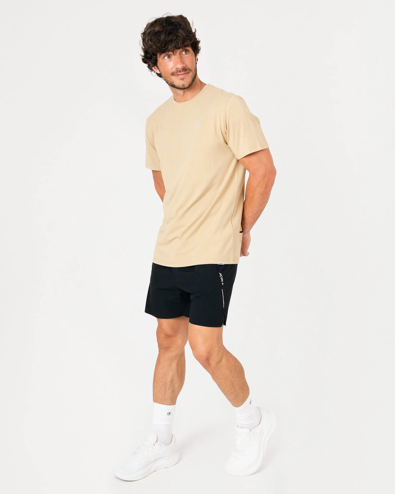 Playera MAJA® Emblema Propela - Image 4