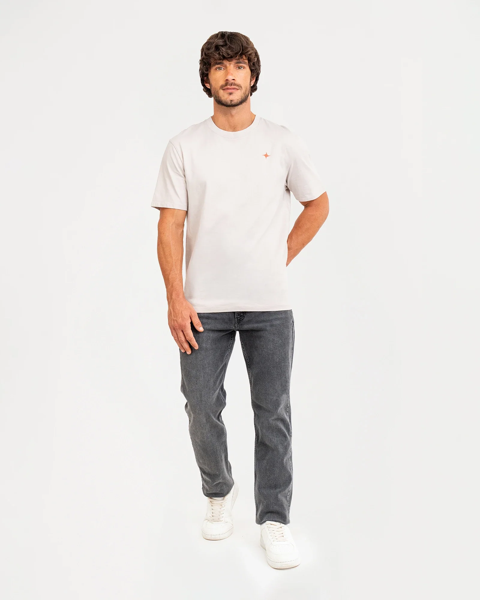 Playera Gráfica MAJA® Aventura - Image 10