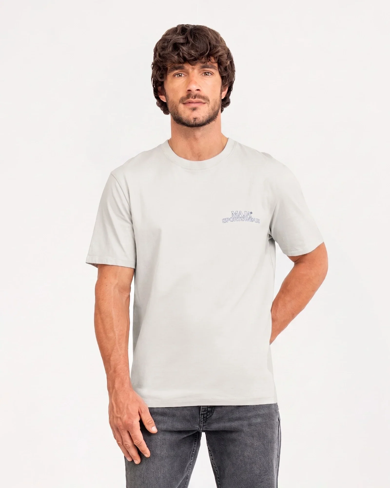 Playera Gráfica MAJA® Aventura - Image 11